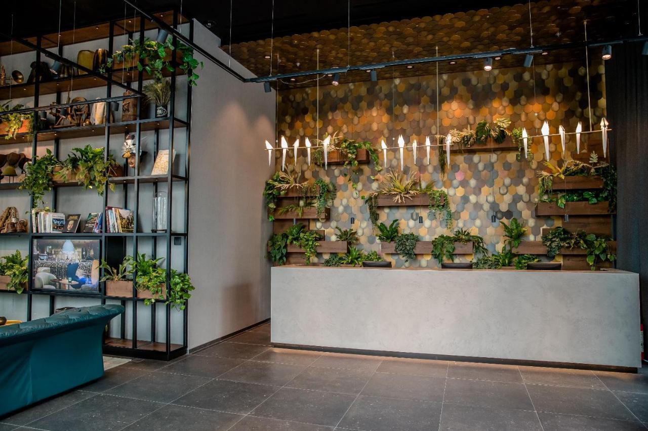 Motel One Innsbruck Bagian luar foto